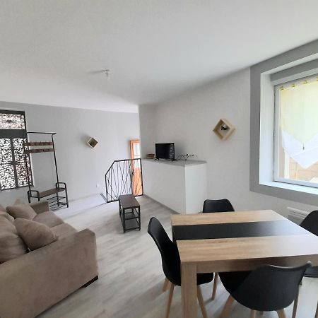 Apartmán Le Travers Joigny Exteriér fotografie